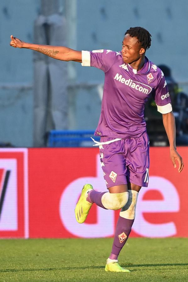 开云中国官方网站关于赛前意大利杯传出新动向，浙江队官宣签约，管理层表态：气氛紧张，控场能力受关注的信息